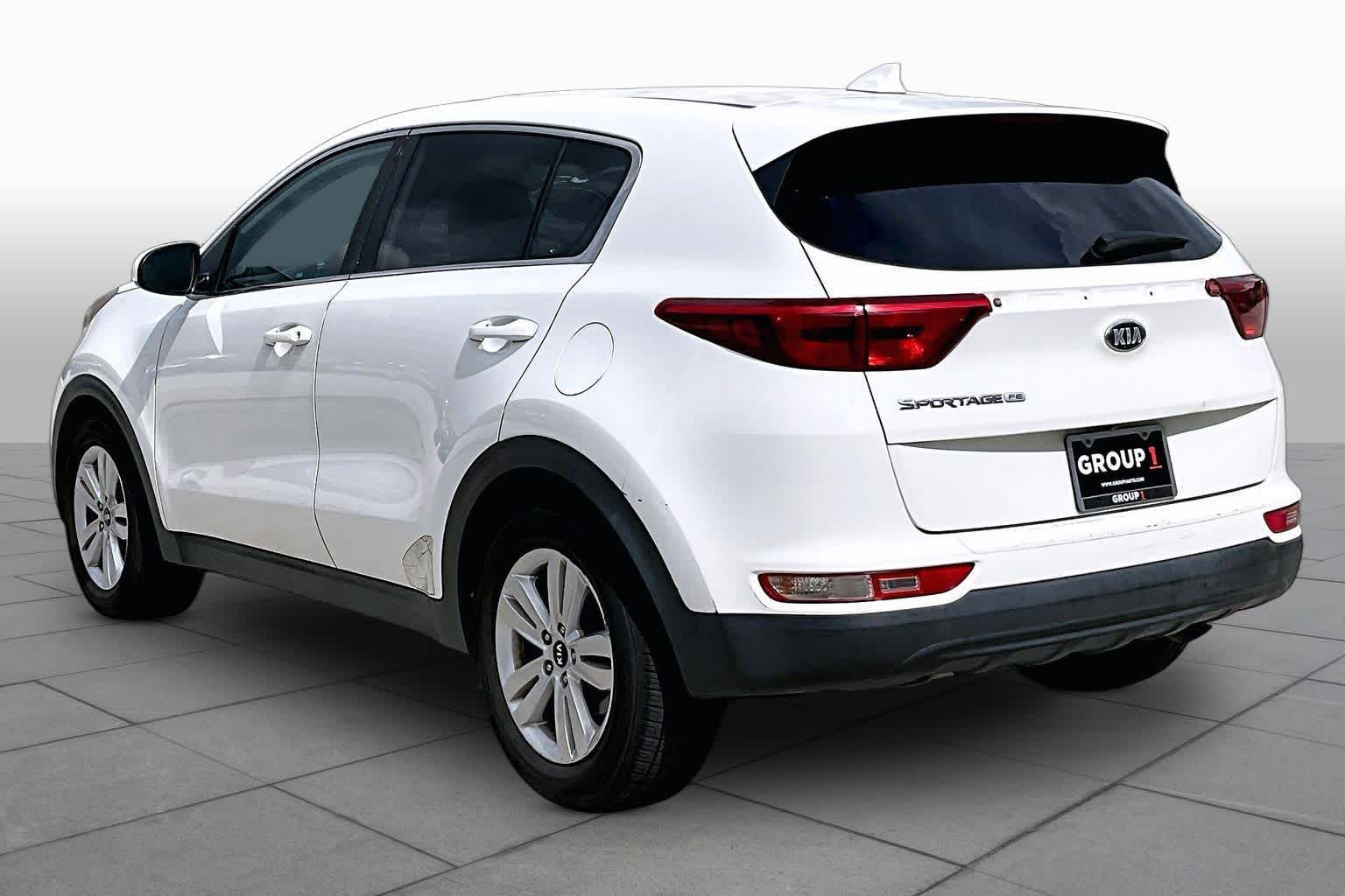 2018 Kia Sportage photo 10 of 27