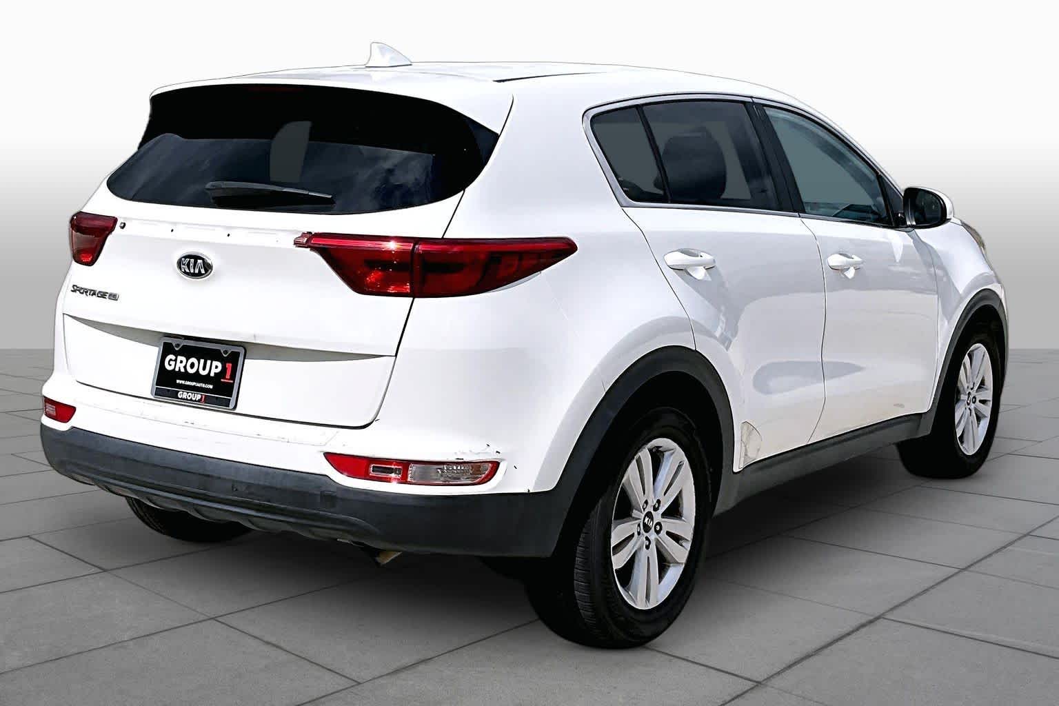 2018 Kia Sportage photo 11 of 27