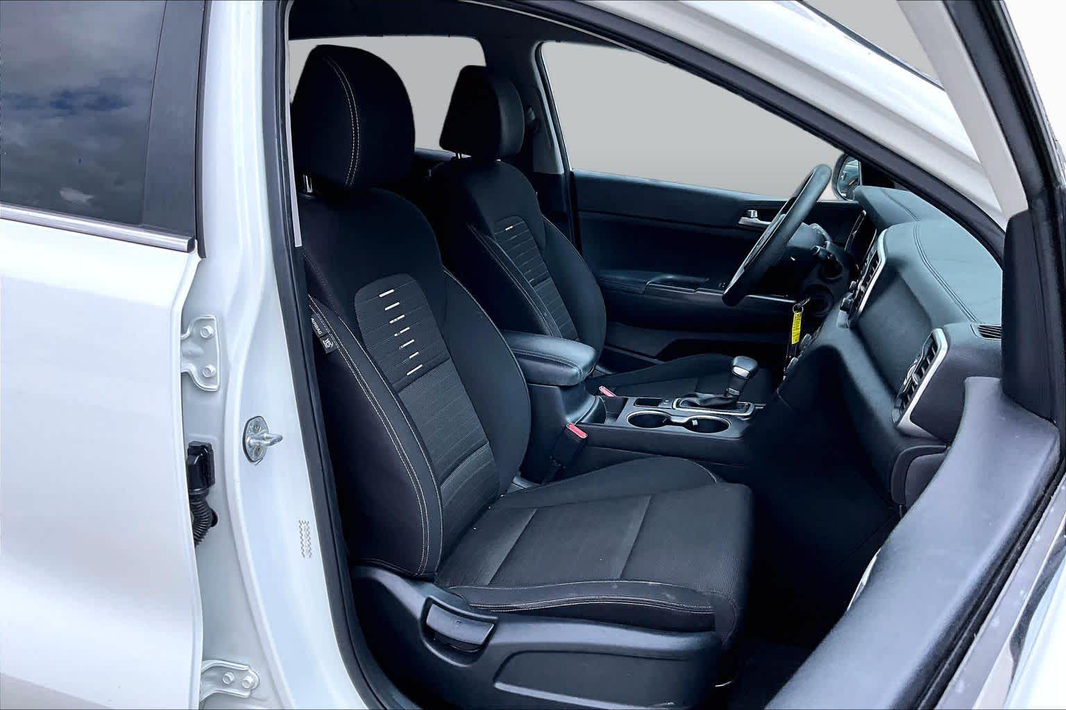 2018 Kia Sportage photo 9 of 27