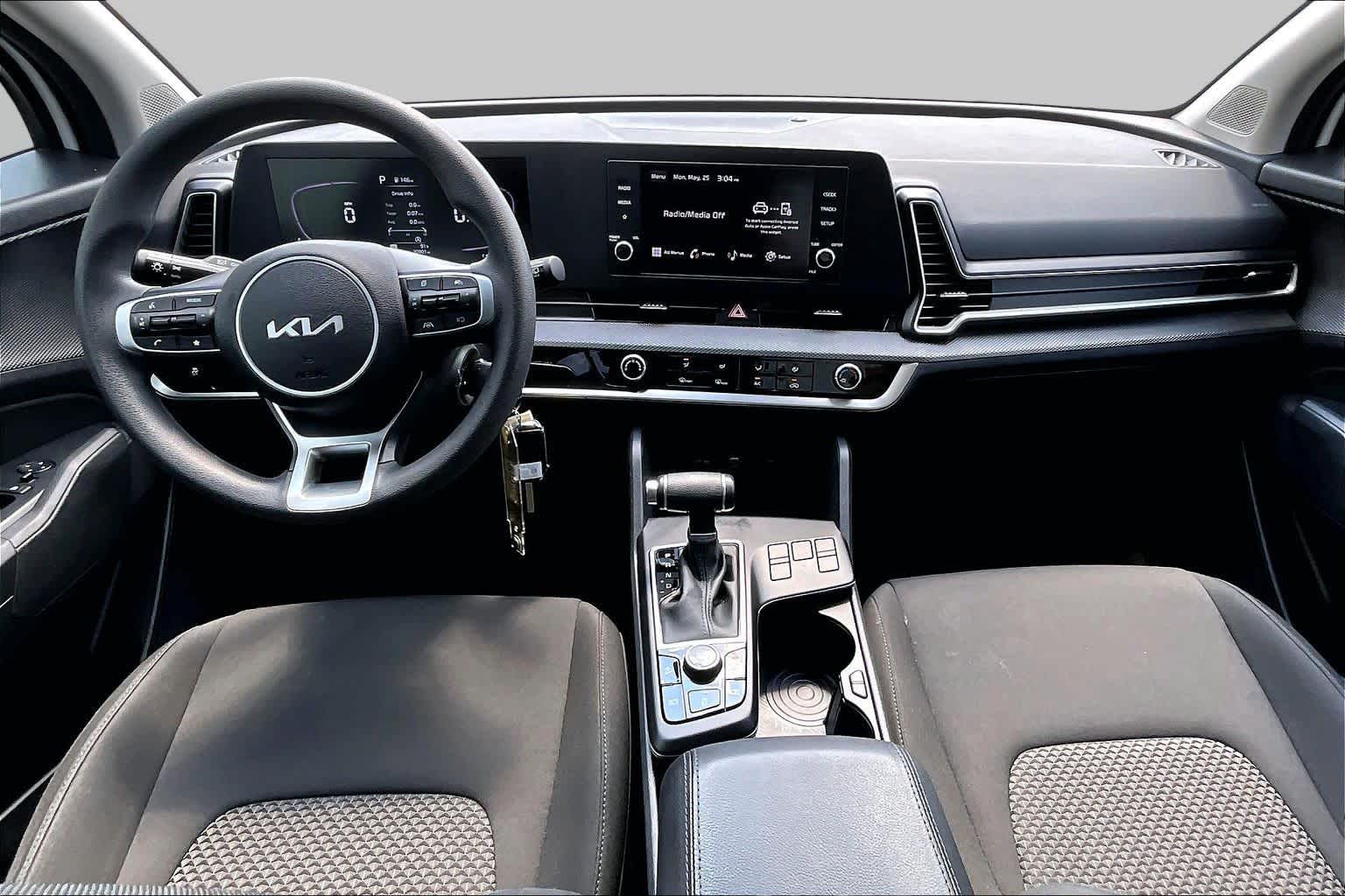 2024 Kia Sportage LX Snow White Pearl at Beck & Masten Kia