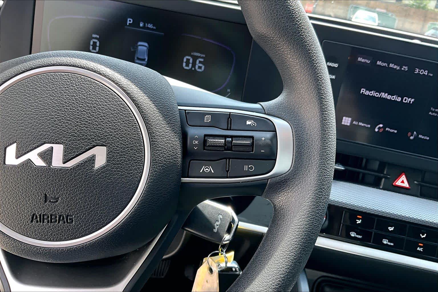 2024 Kia Sportage LX Snow White Pearl at Beck & Masten Kia