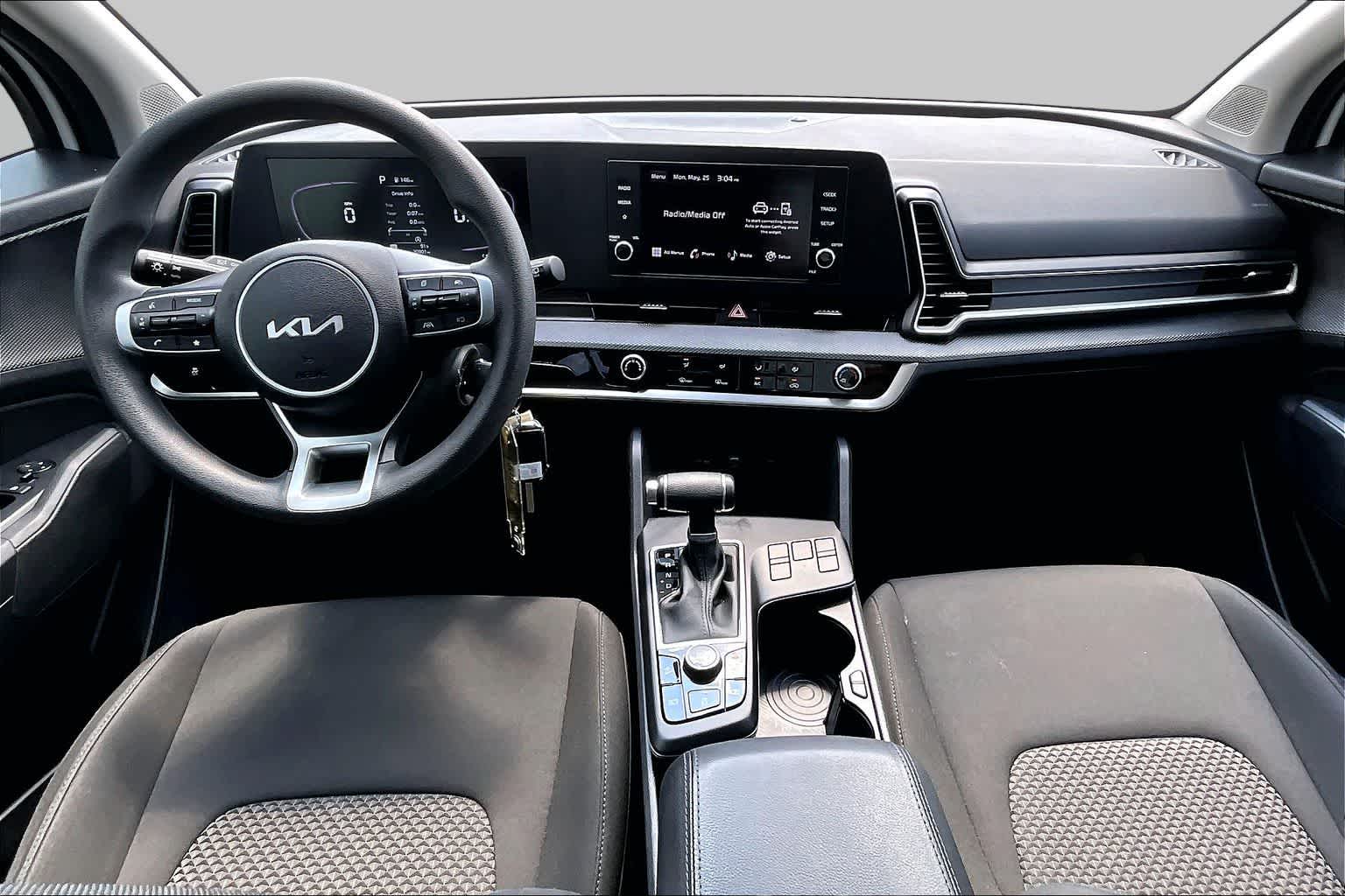 2024 Kia Sportage LX Snow White Pearl at Beck & Masten Kia