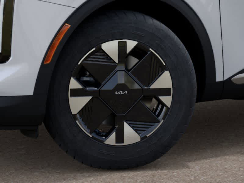 2026 Kia Sportage Hybrid LX Snow White Pearl at Westside Kia