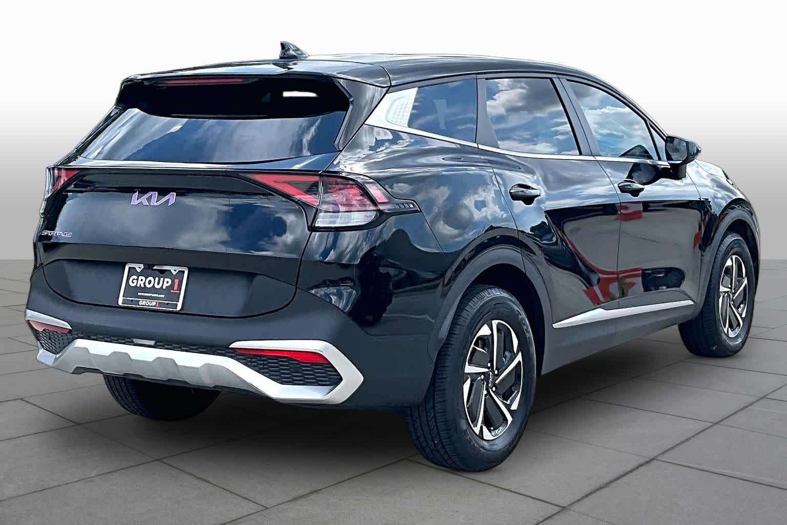 2023 Kia Sportage Hybrid photo 12 of 32