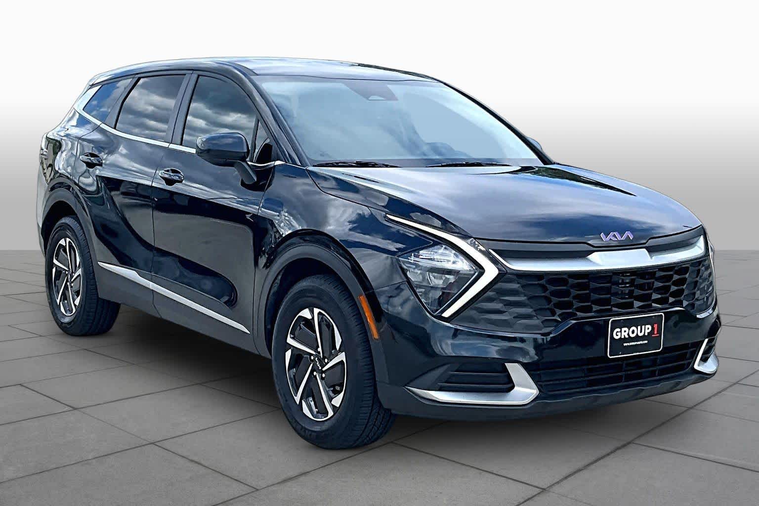 2023 Kia Sportage Hybrid photo 3 of 32