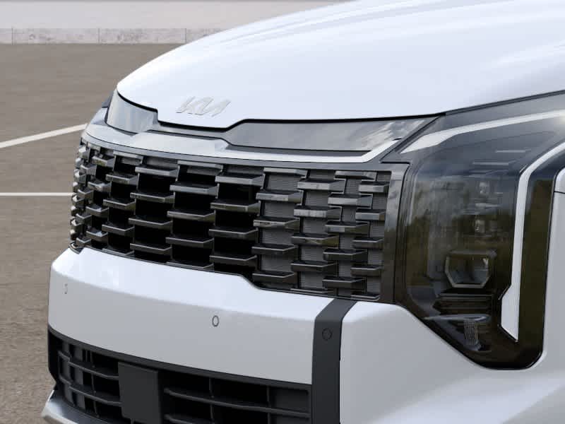 2026 Kia Sportage Hybrid EX Snow White Pearl at Westside Kia