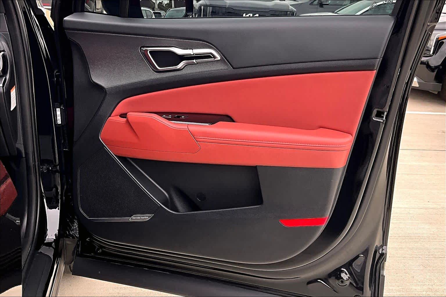 2025 Kia Sportage Hybrid SX-Prestige Fusion Black at HGreg Houston