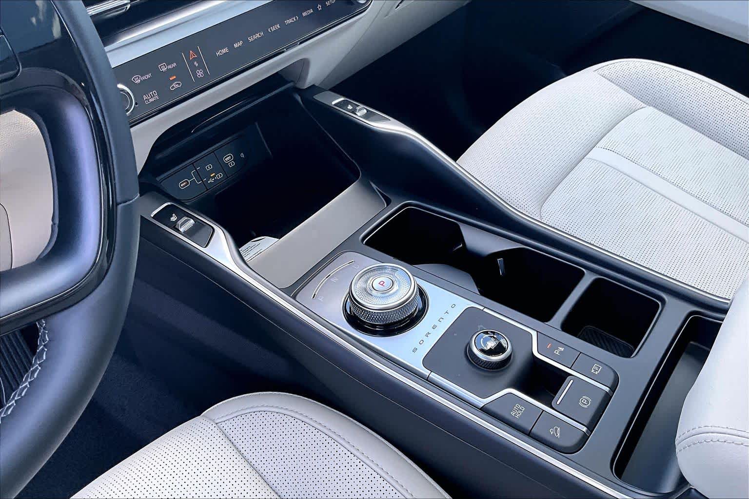 2026 Kia Sorento Hybrid EX Volcanic Sand at Westside Kia