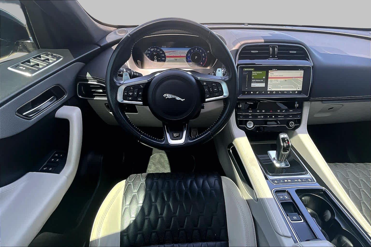 2020 Jaguar F-PACE SVR - 5