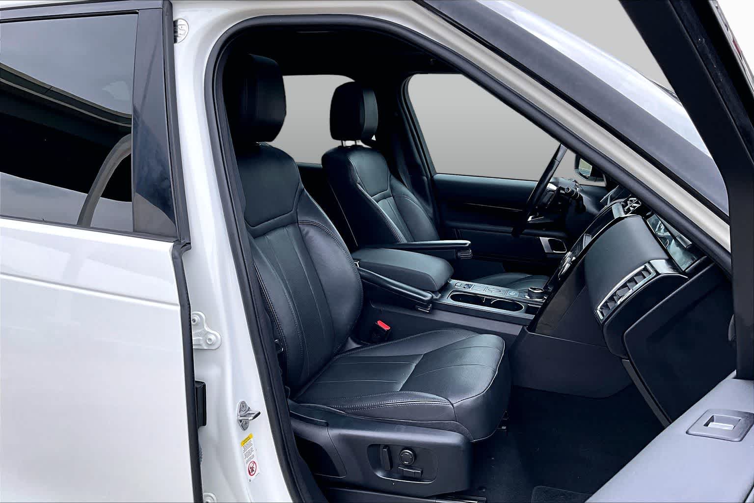 2019 Land Rover Discovery SE - 8