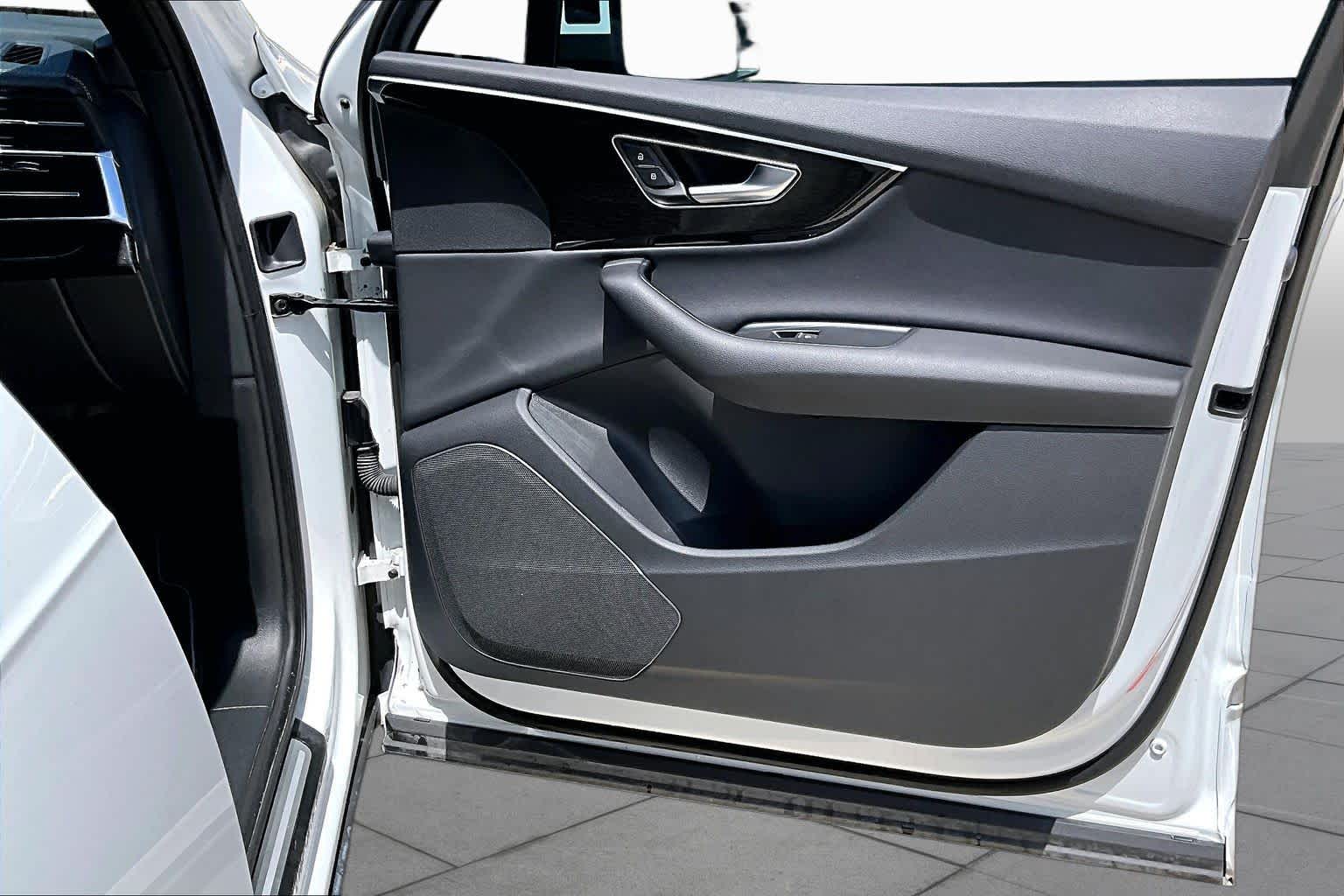 2025 Audi Q7 Premium Glacier White Metallic at Friendly Ford Crosby
