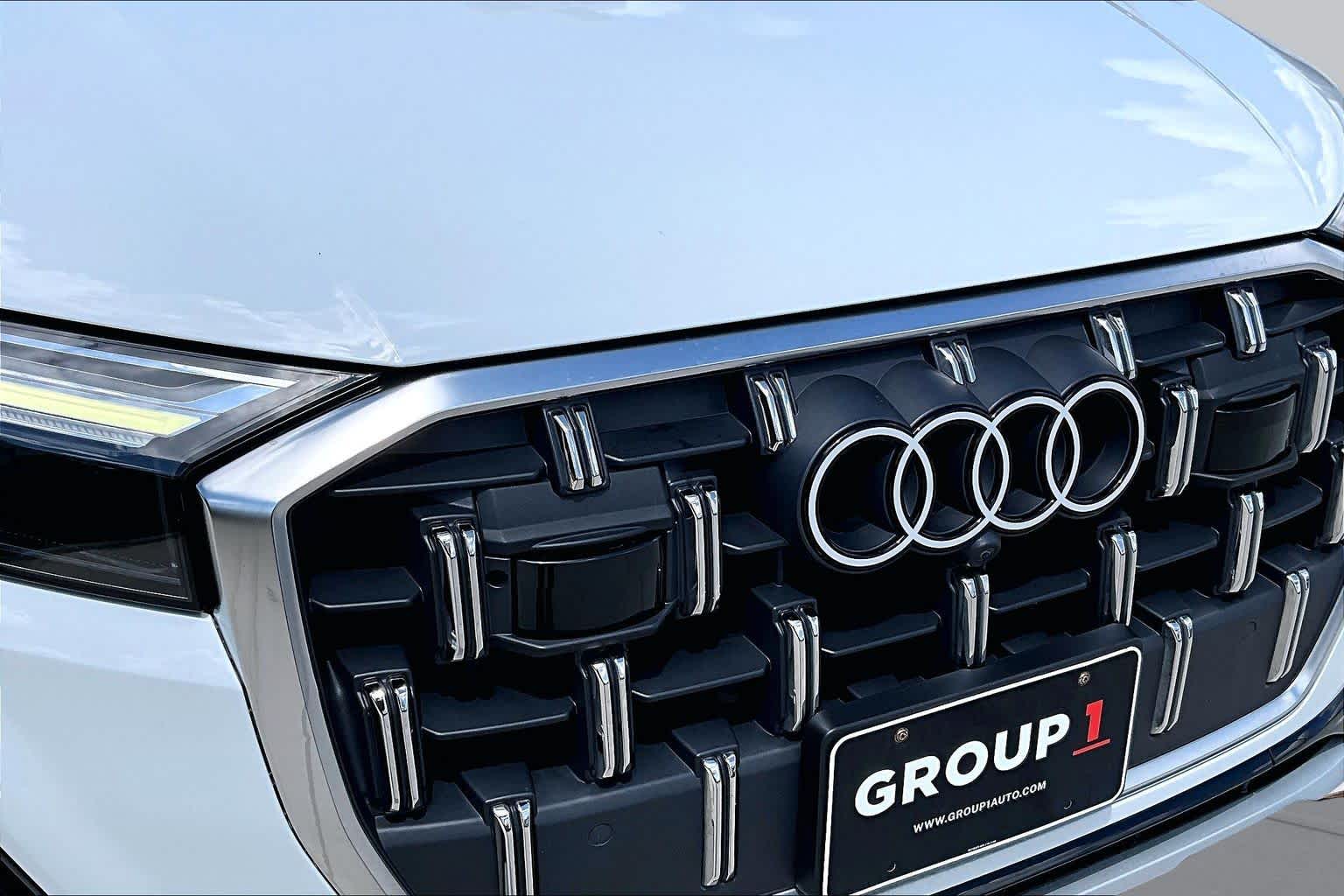 2025 Audi Q7 photo 28 of 33