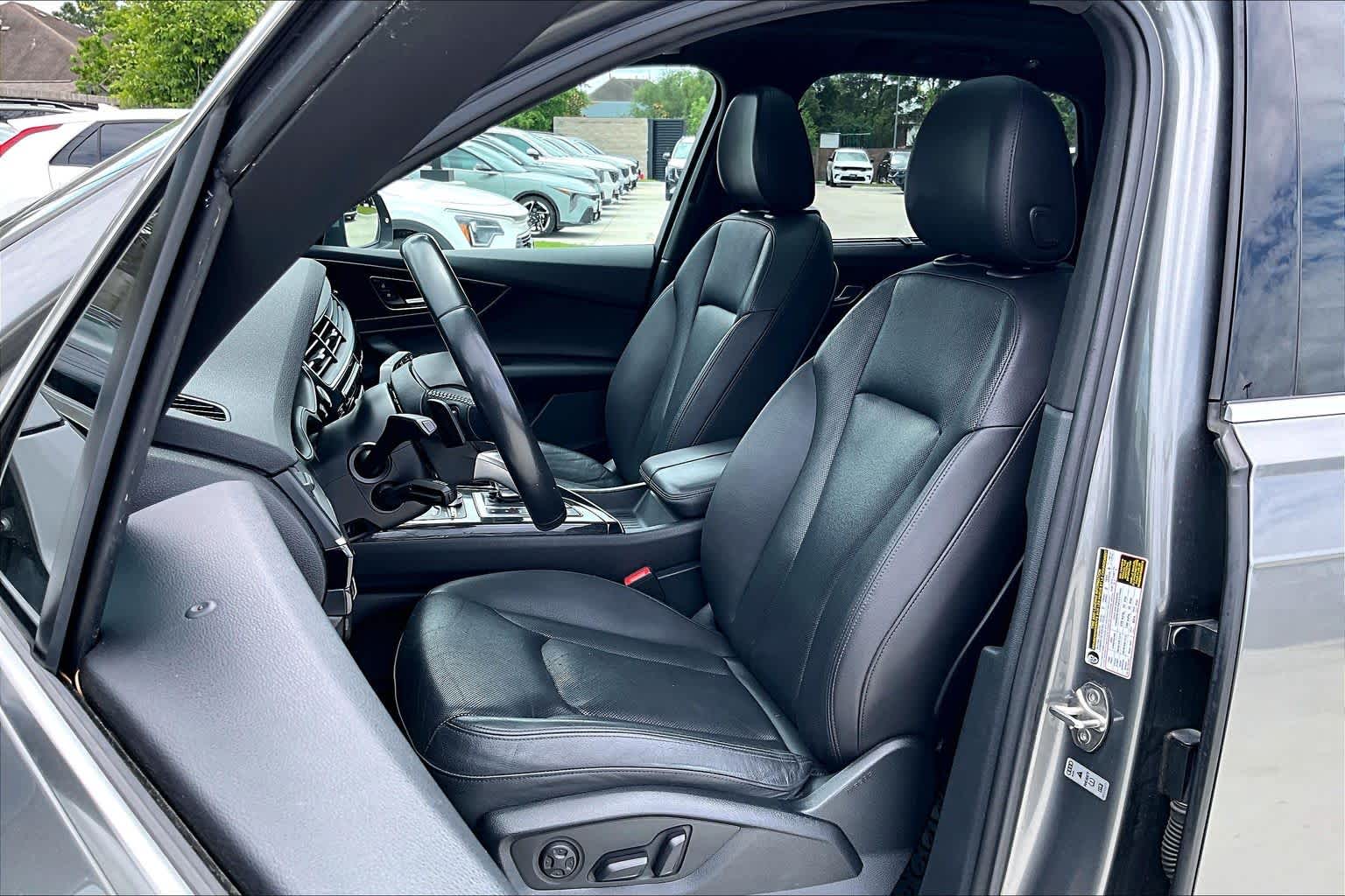 2017 Audi Q7 Premium Plus Graphite Gray Metallic at Lexus of Clear Lake