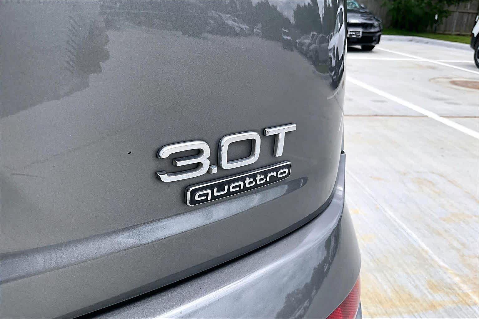 2017 Audi Q7 Premium Plus Graphite Gray Metallic at Lexus of Clear Lake