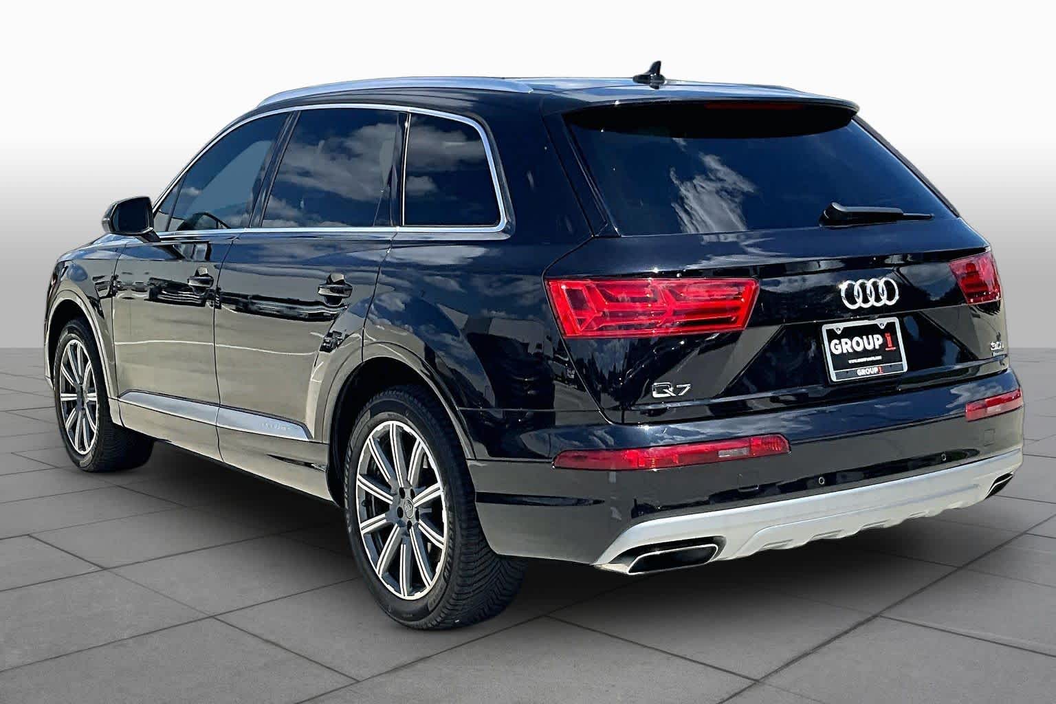 2017 Audi Q7 photo 11 of 33