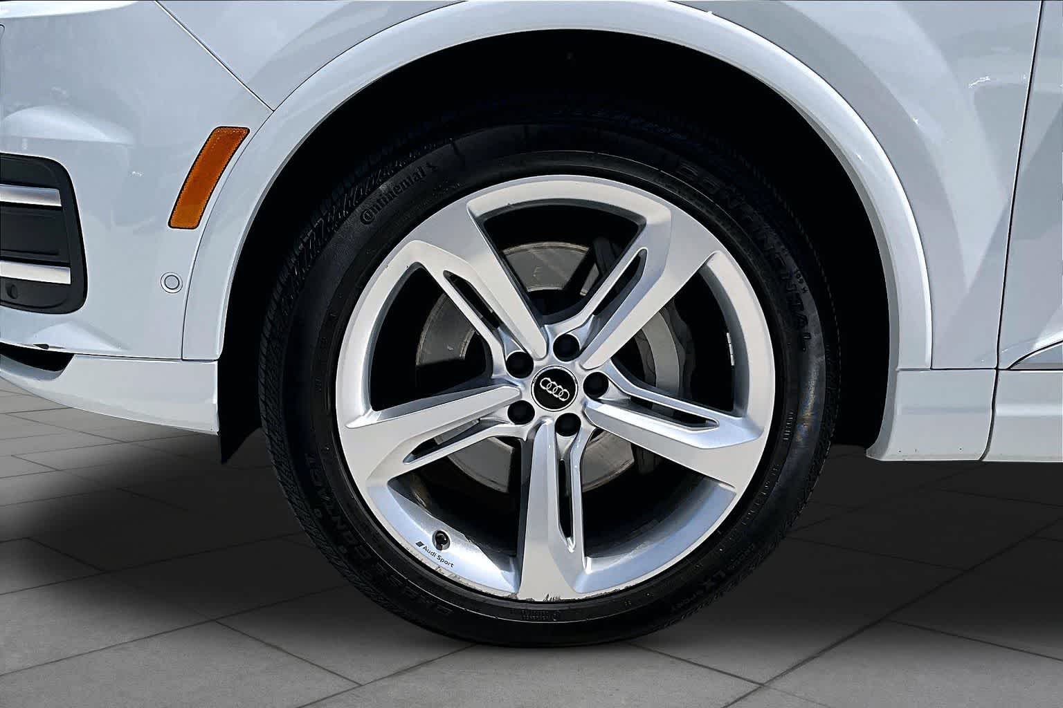 2019 Audi Q7 Prestige Glacier White Metallic at Lexus of Clear Lake