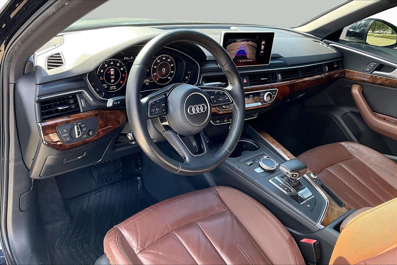 2017 Audi A4 photo 14 of 30