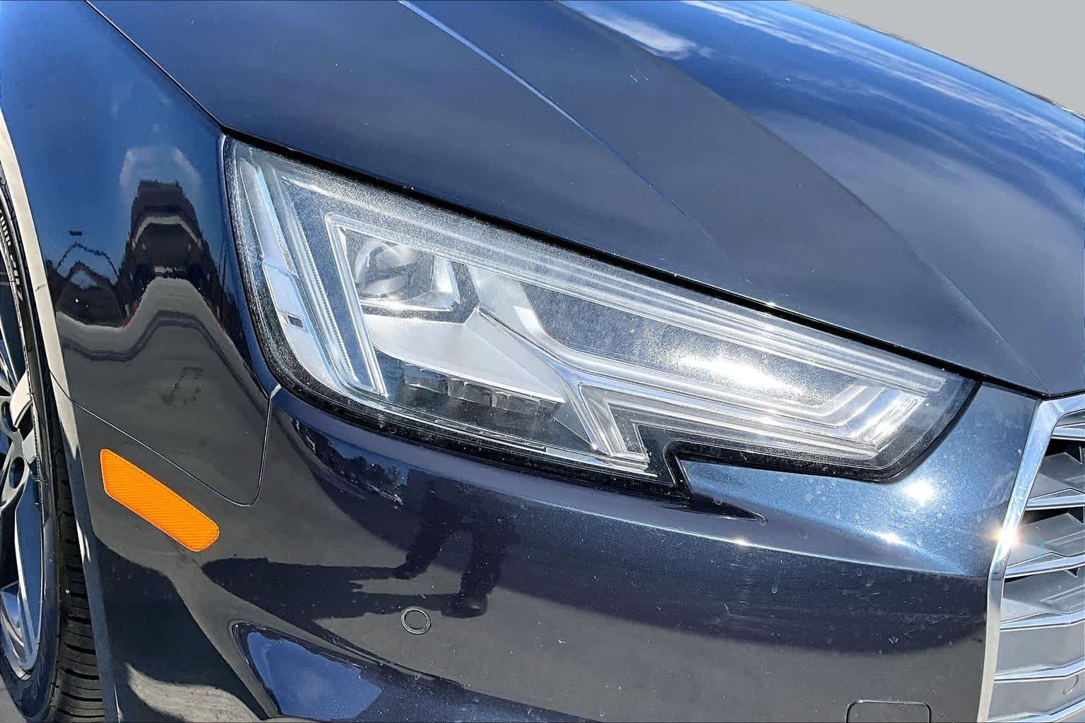 2017 Audi A4 photo 24 of 30