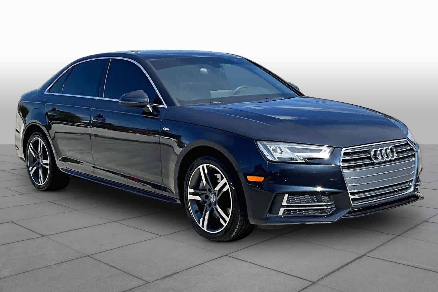 2017 Audi A4 photo 3 of 30