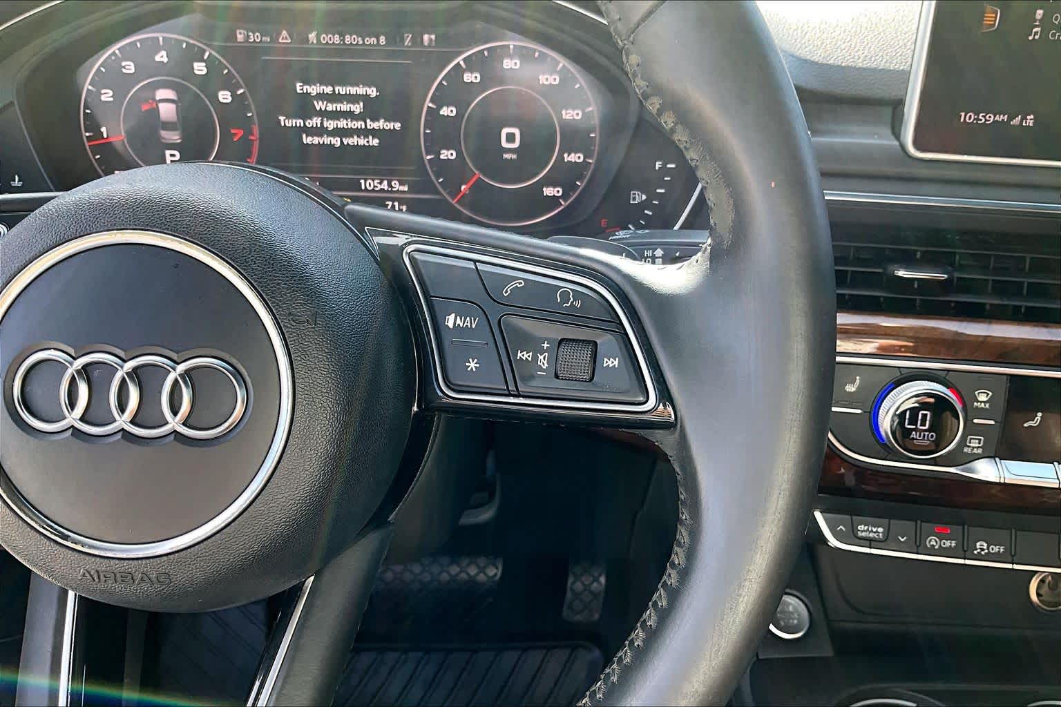 2017 Audi A4 photo 21 of 30