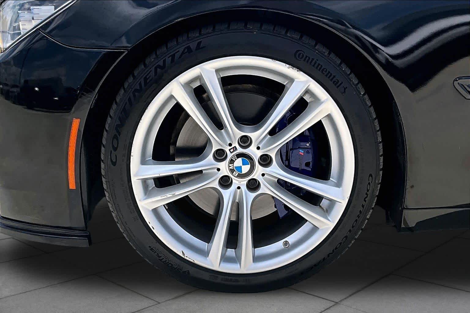 2013 BMW 740i 740i Black Sapphire Metallic at Tomball Ford