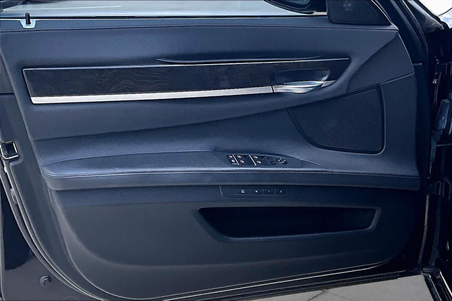 2013 BMW 740i 740i Black Sapphire Metallic at Tomball Ford
