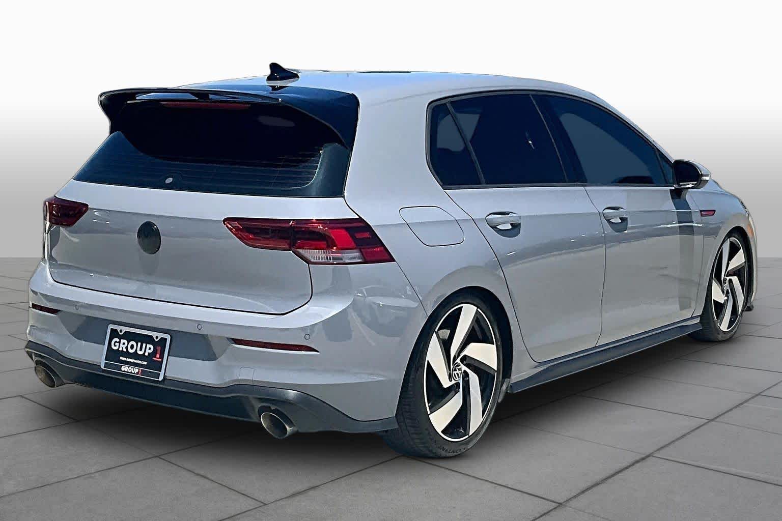 2024 Volkswagen Golf GTI S - 11