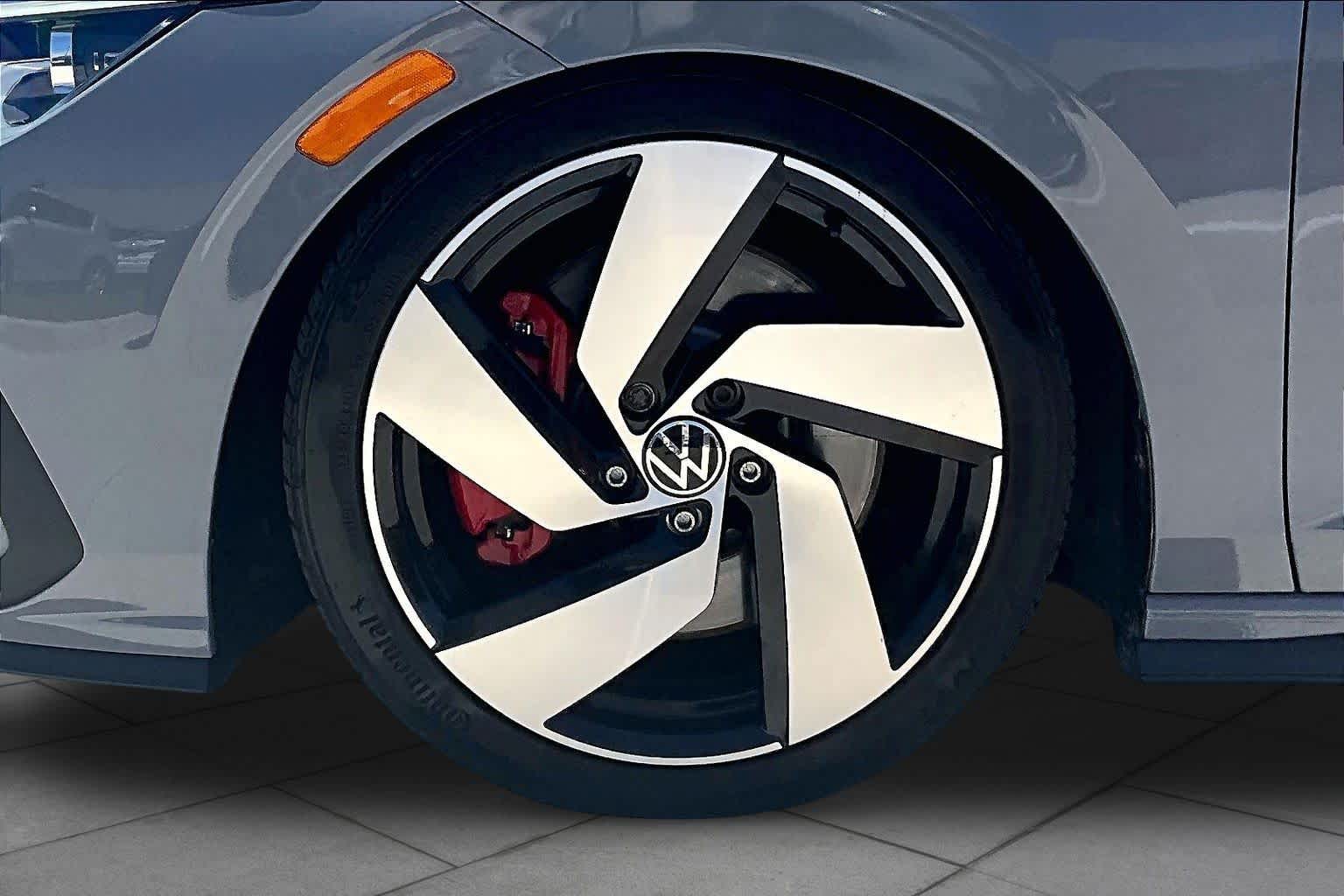 2024 Volkswagen Golf GTI S - 9