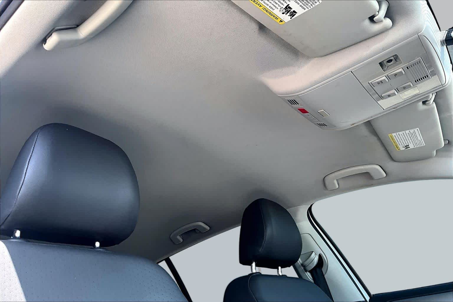 2015 Volkswagen e-Golf SEL Premium - 11