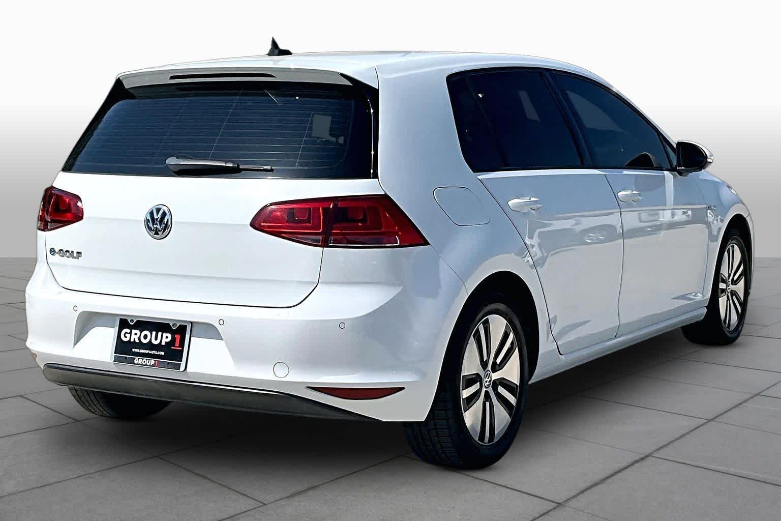 2015 Volkswagen e-Golf SEL Premium - 10