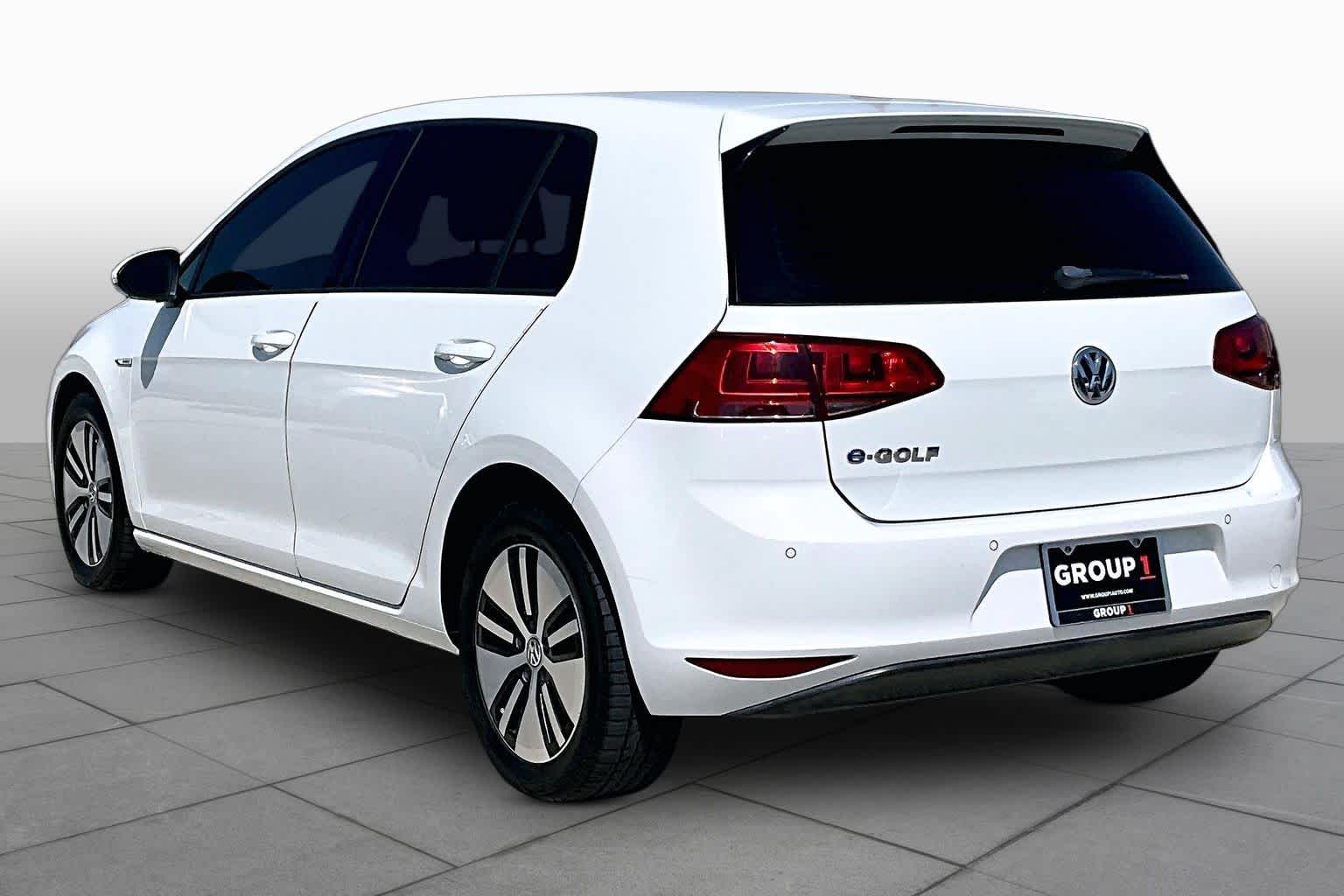 2015 Volkswagen e-Golf SEL Premium - 9
