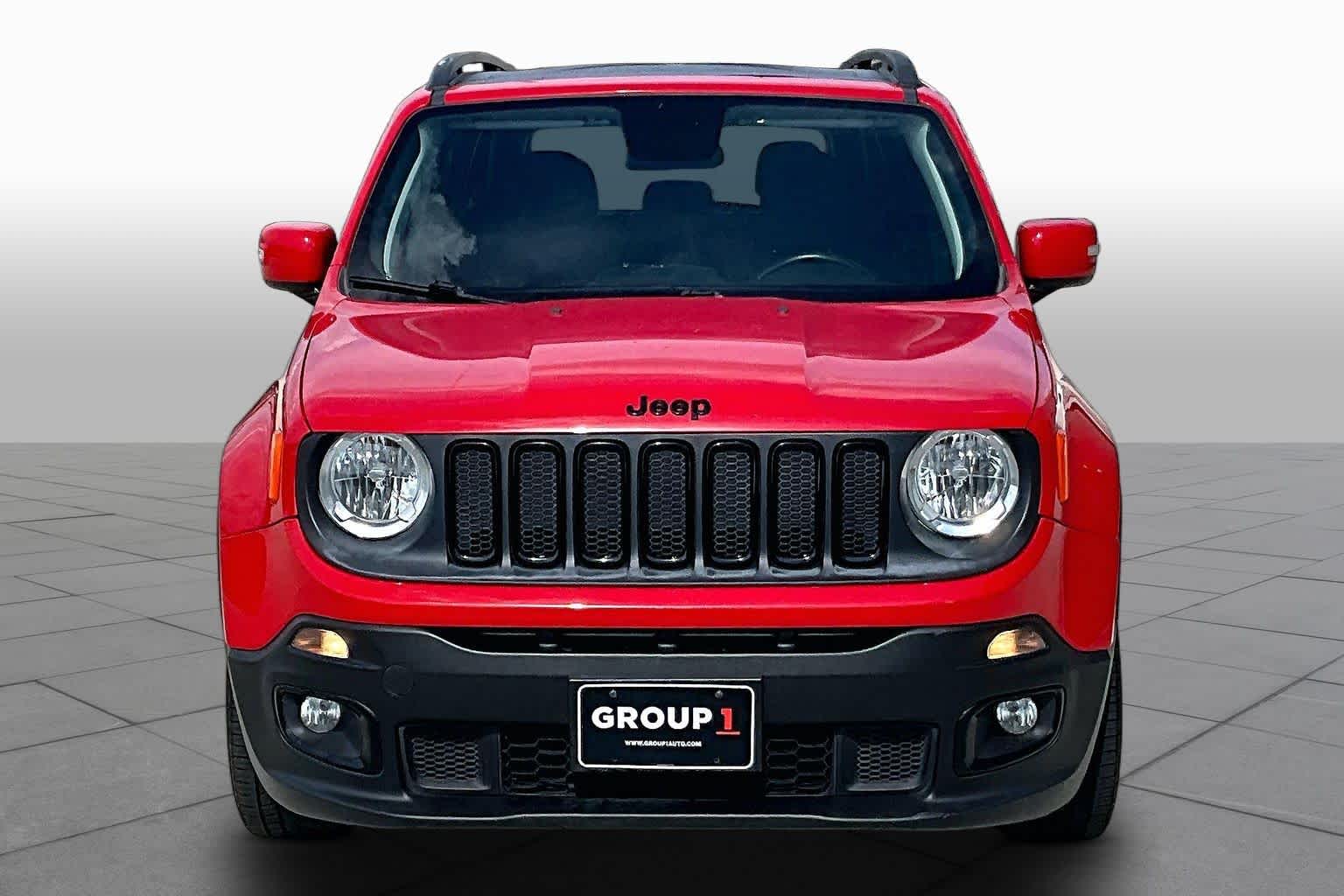 2018 Jeep Renegade photo 4 of 30