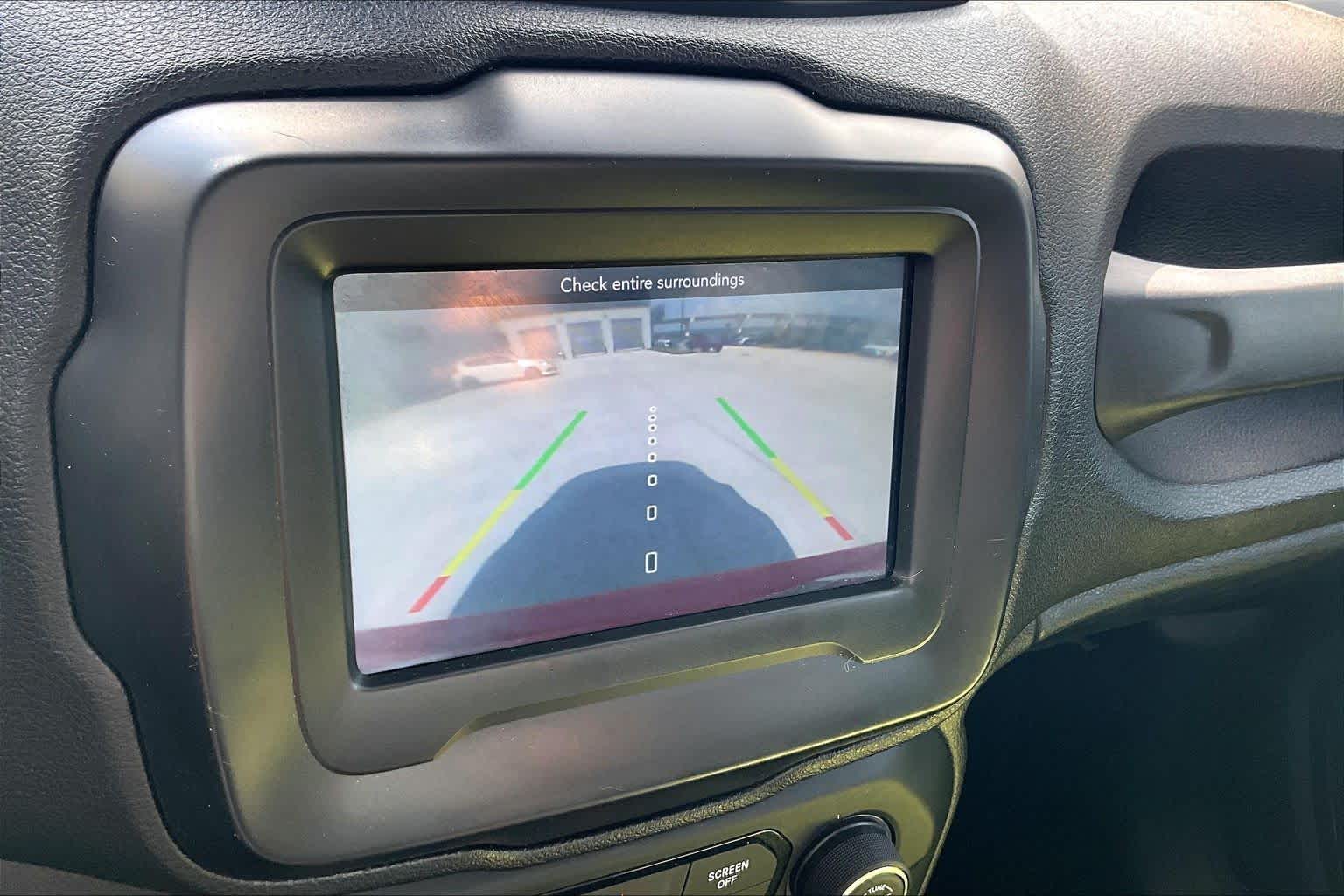2018 Jeep Renegade photo 24 of 30