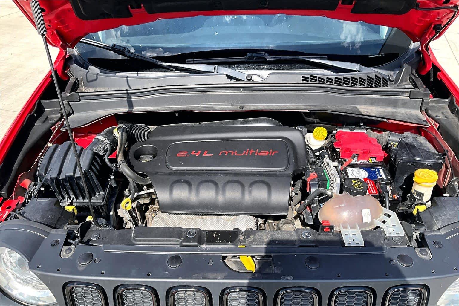 2018 Jeep Renegade photo 28 of 30