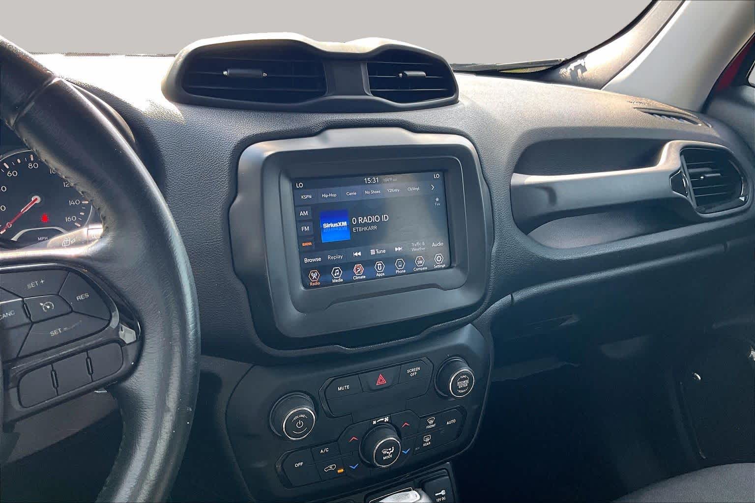 2018 Jeep Renegade photo 7 of 30