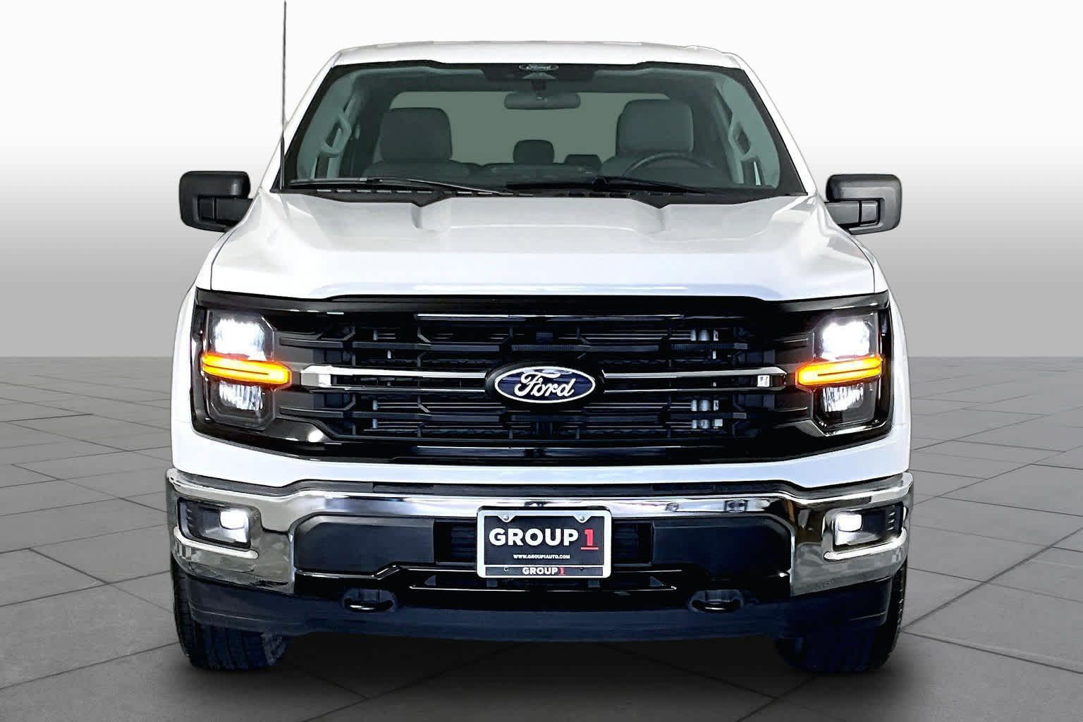 View vehicle photo 4