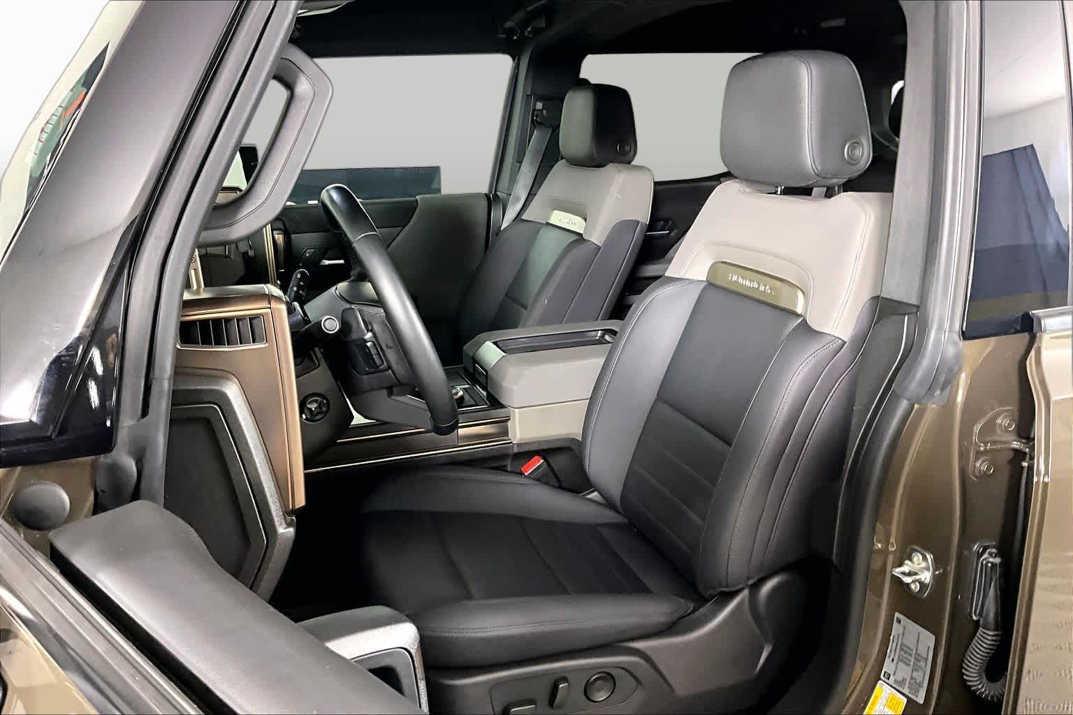 Pre-Owned 2024 GMC HUMMER EV SUV 2X