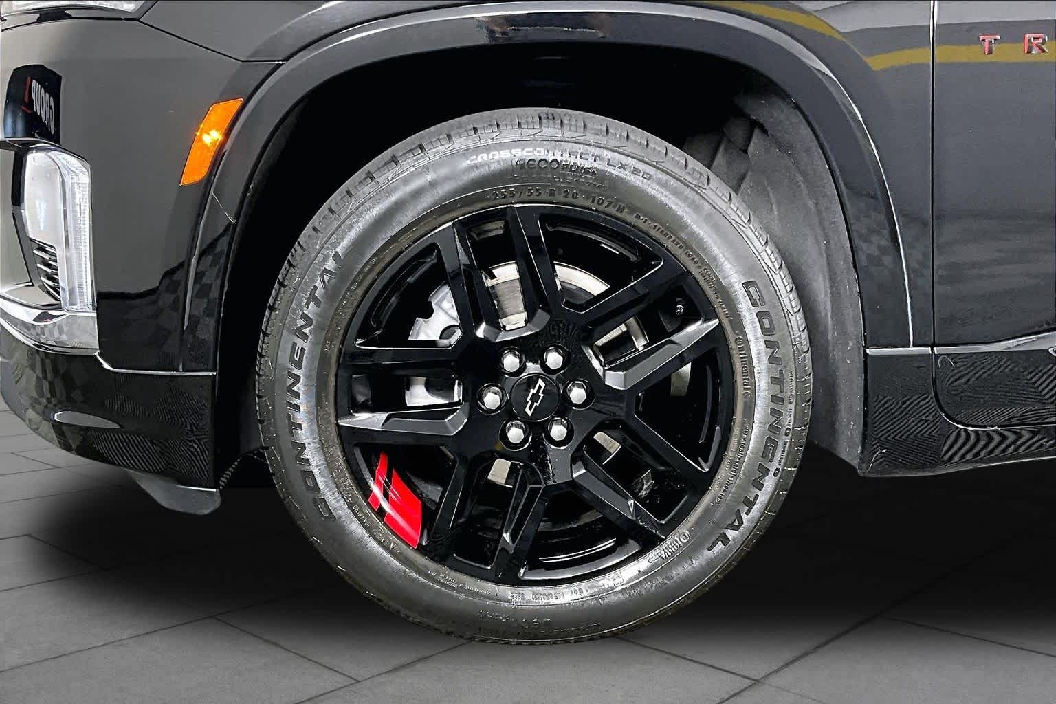 Used 2023 MOSAIC BLACK METALLIC Chevrolet Premier image 10