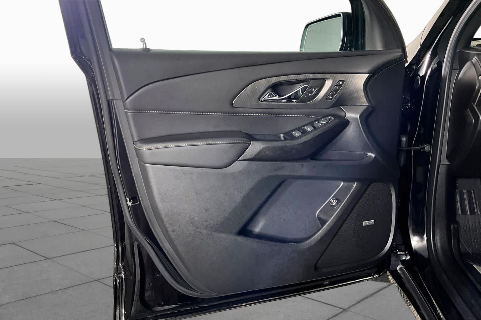 Used 2023 MOSAIC BLACK METALLIC Chevrolet Premier image 20