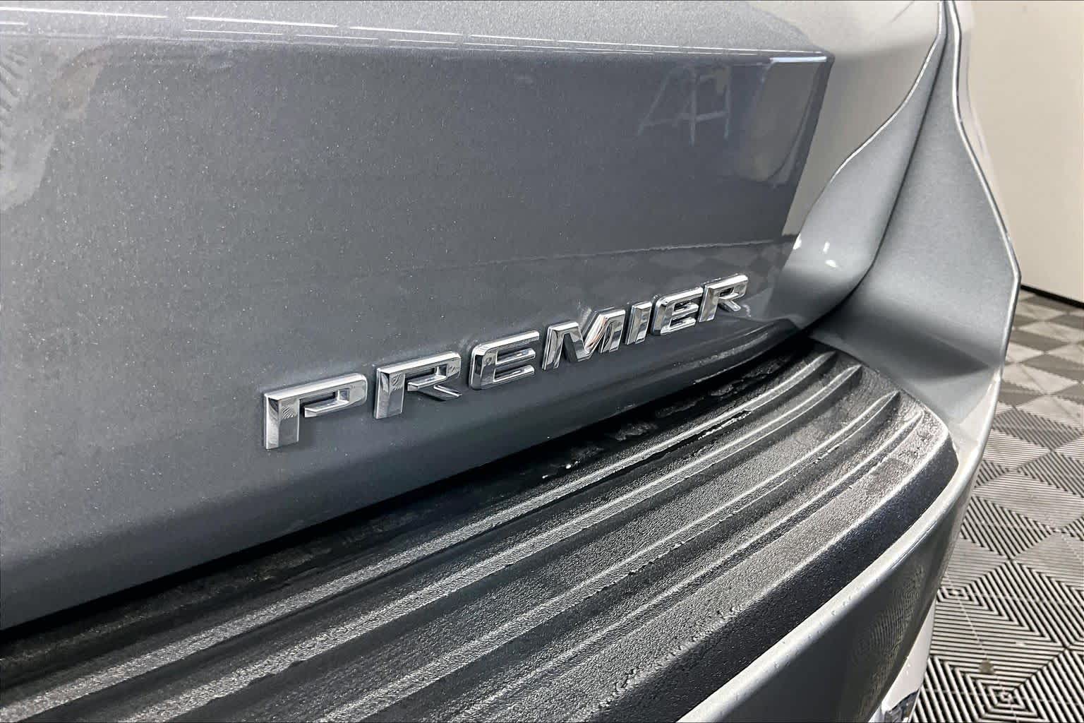 Certified Used 2025 Sterling Gray Metallic Chevrolet Premier image 10