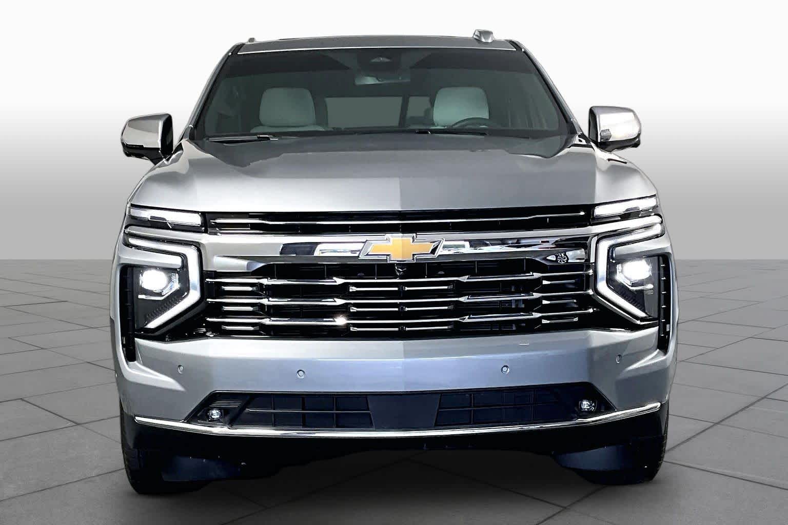 Certified Used 2025 Sterling Gray Metallic Chevrolet Premier image 4