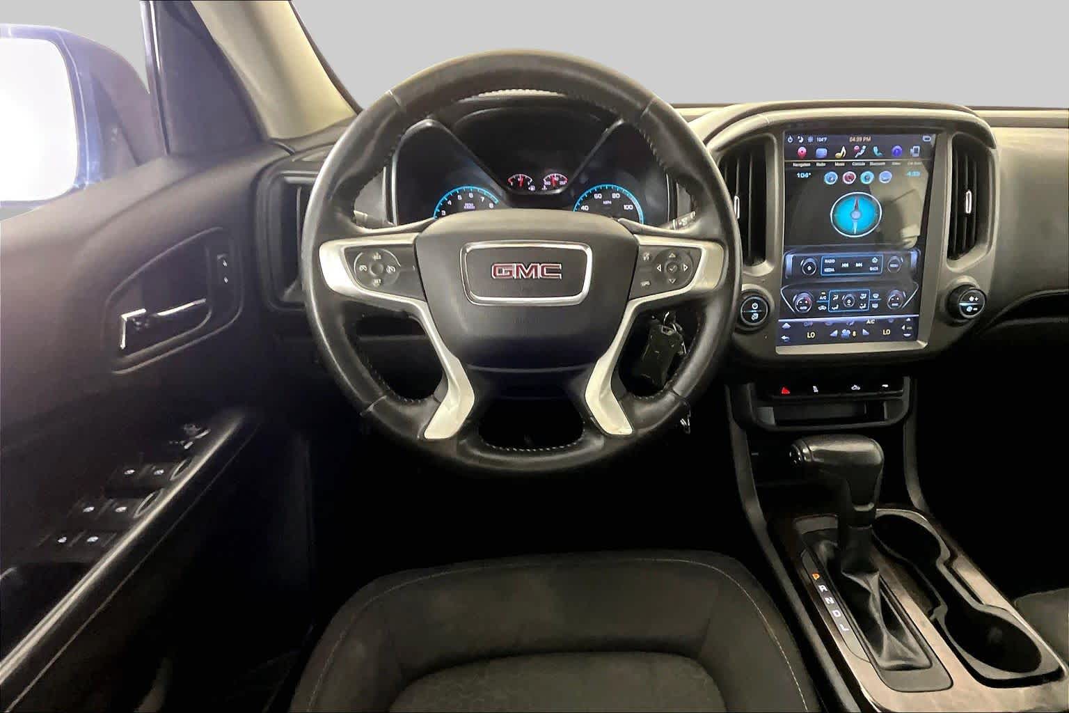Used 2017 CYBER GRAY METALLIC GMC 2WD SLE image 6