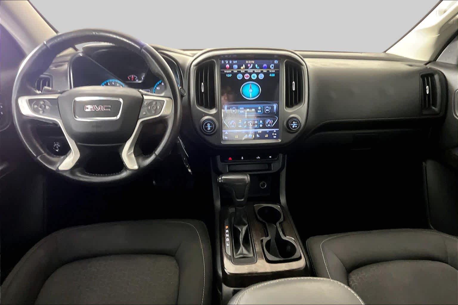 Used 2017 CYBER GRAY METALLIC GMC 2WD SLE image 14