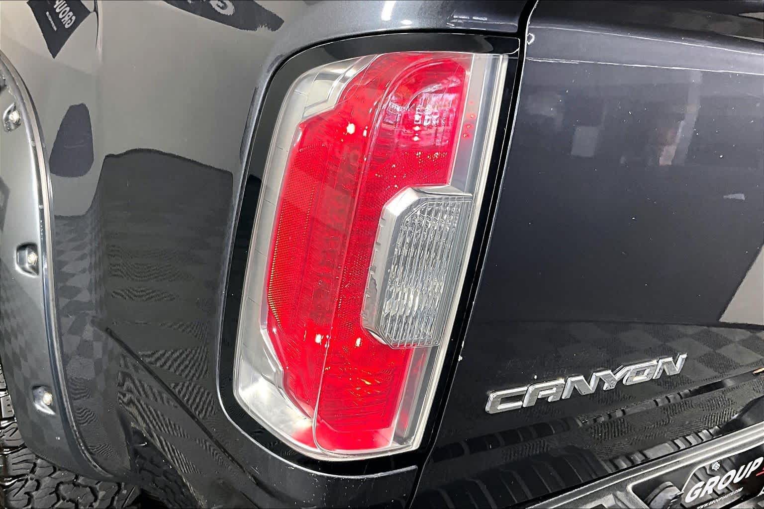 Used 2017 CYBER GRAY METALLIC GMC 2WD SLE image 26