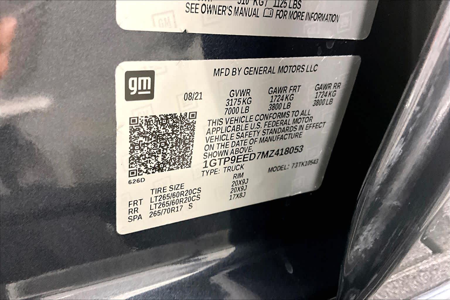 Used 2021 DARK SKY METALLIC GMC AT4 image 35