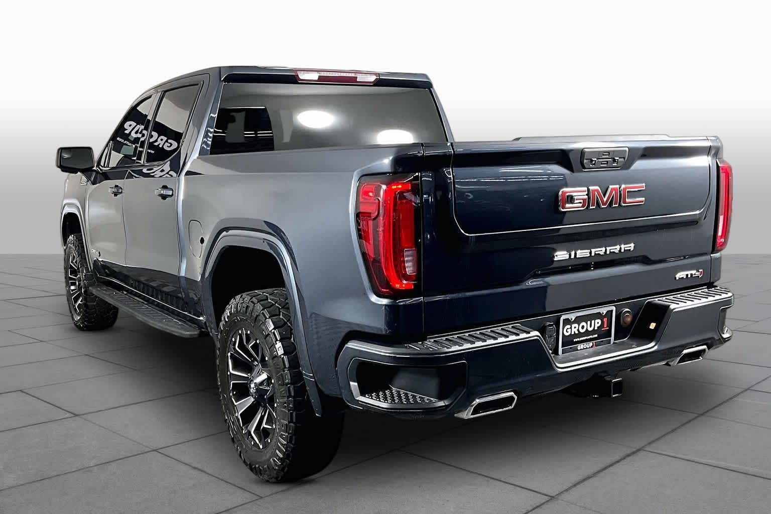 Used 2021 DARK SKY METALLIC GMC AT4 image 12