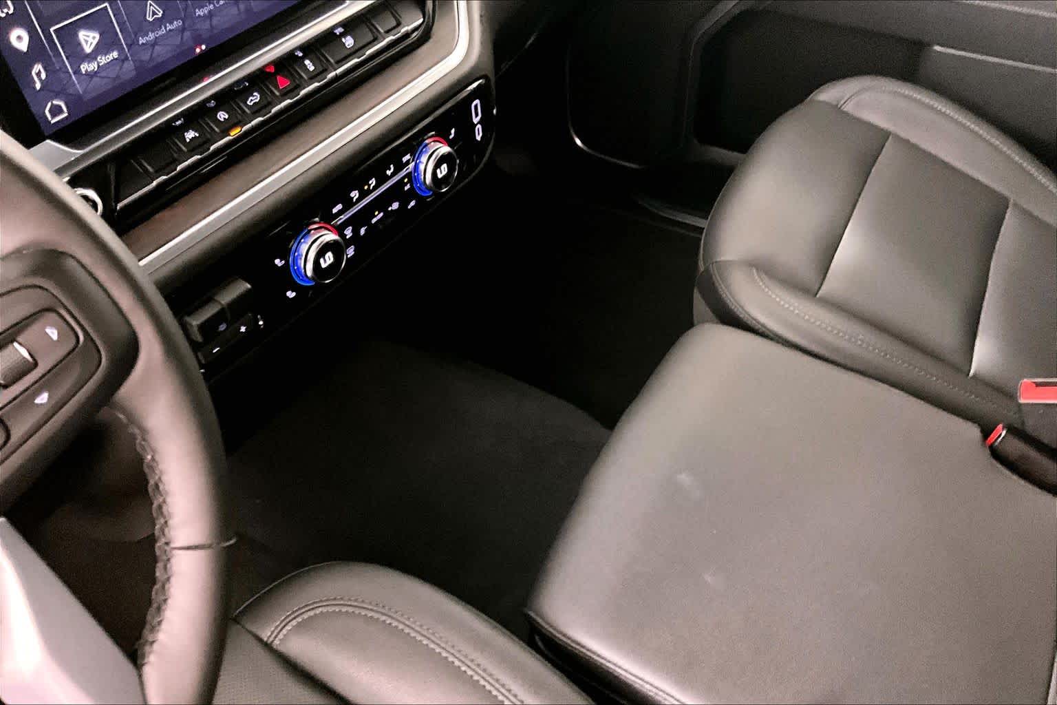 Certified Used 2026 Sterling Metallic GMC SLT image 18