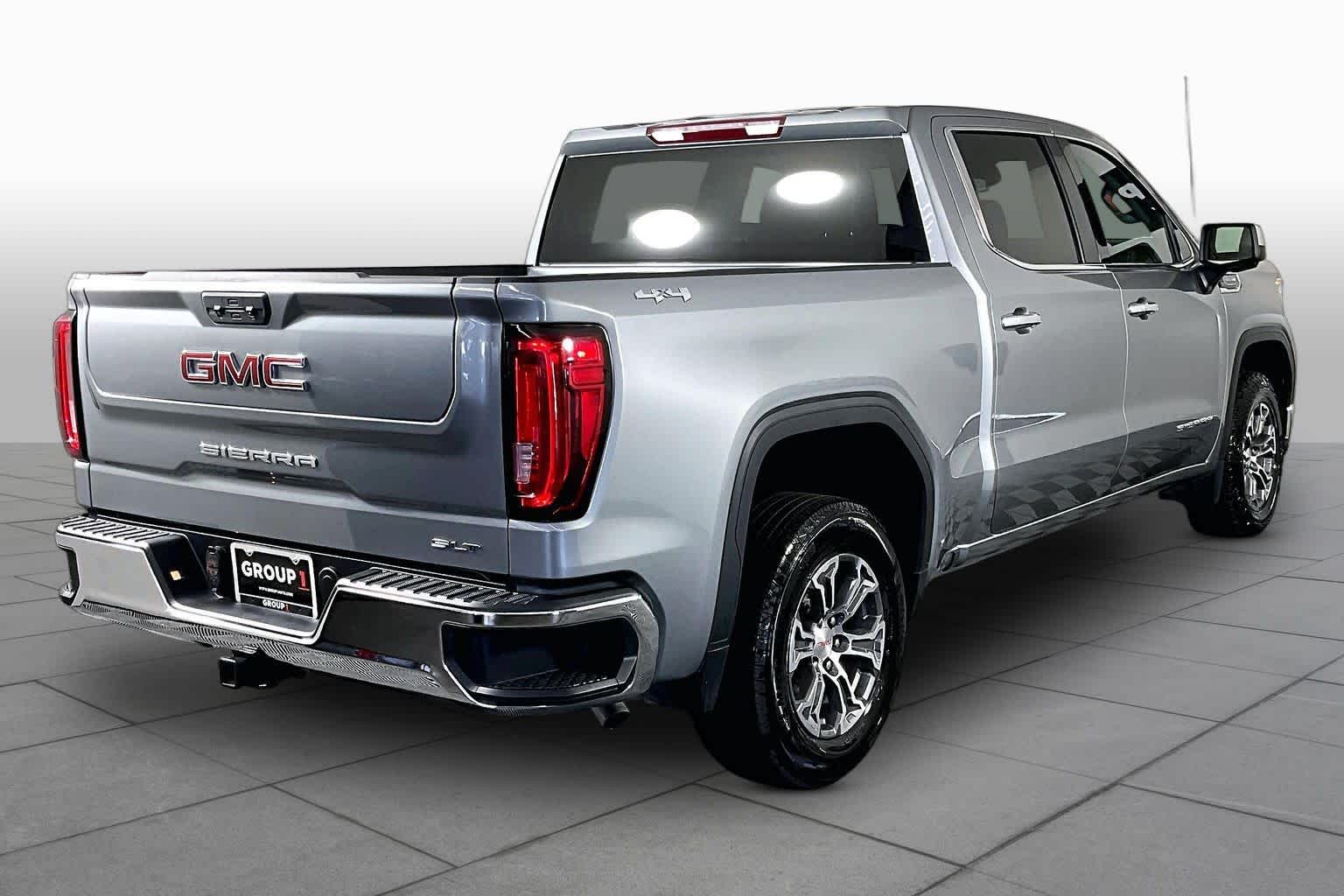 Certified Used 2026 Sterling Metallic GMC SLT image 15