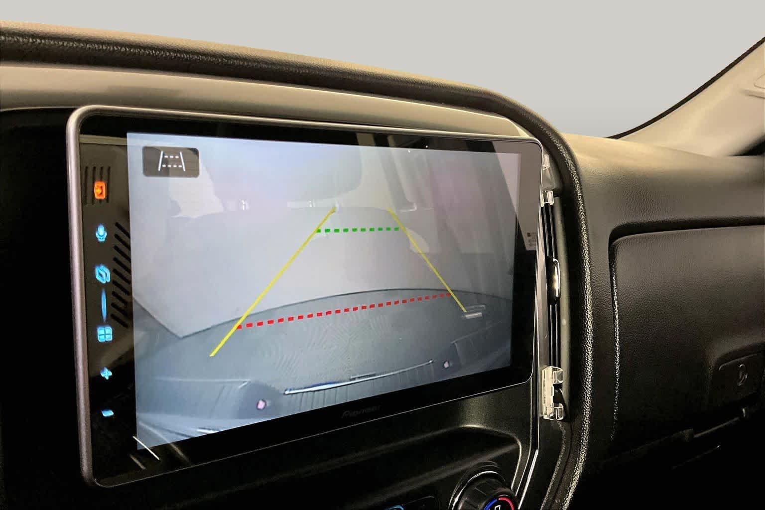 Used 2017 BLACK Chevrolet LT image 26