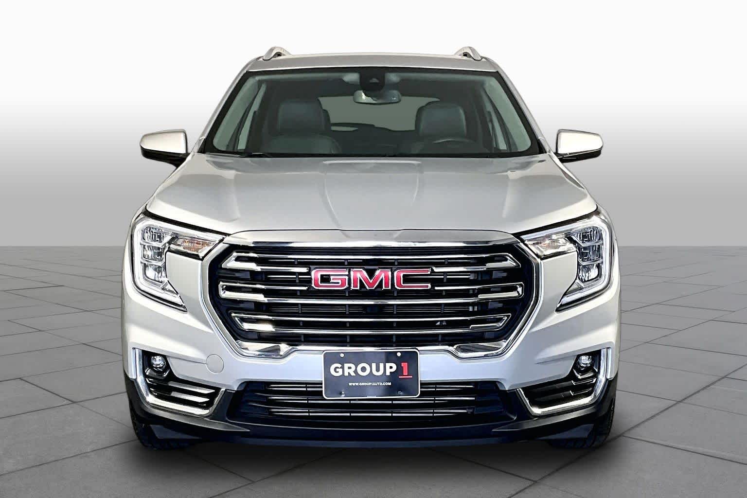Pre-Owned 2022 GMC Terrain SLT